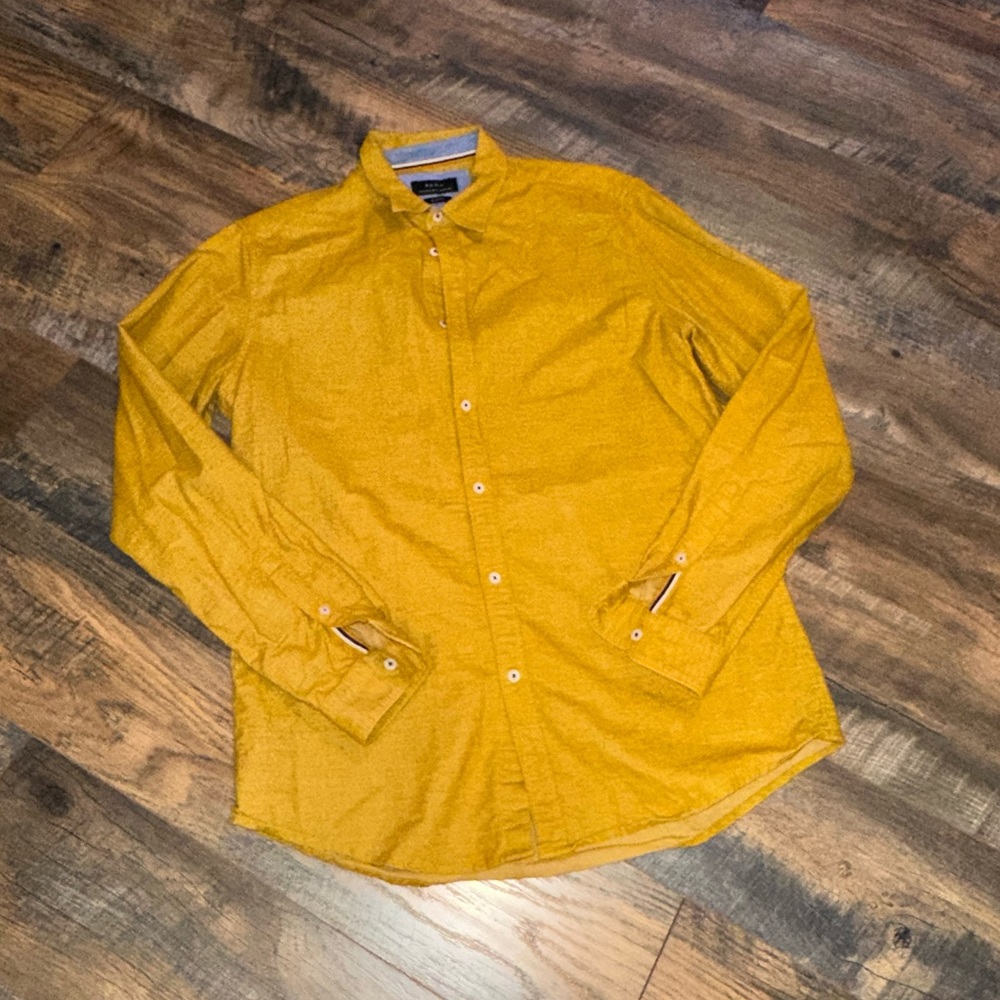EUC! Zara men slim fit polo